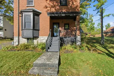320 Grand Road, Trent Hills, On K0l 1l0