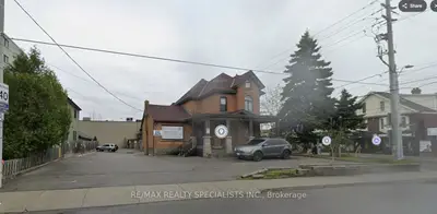 323 Upper Wentworth Street, Hamilton, On L9a 4t2