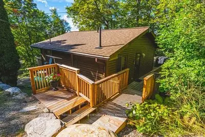 1064 Whiskey Jack Lane, Algonquin Highlands, On K0m 1j1