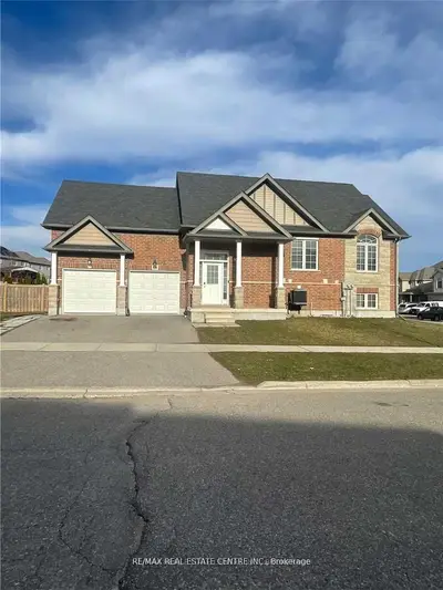 196 Woodbine Avenue A, Kitchener, On N2r 1y5