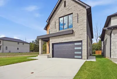 216 Knott Drive, London South, On N6l 0g6