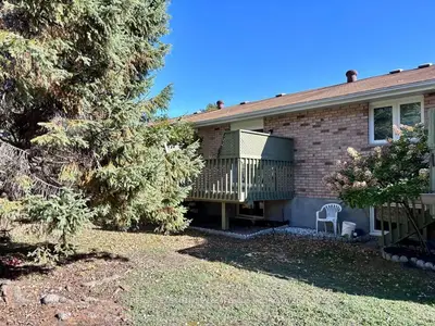 624 Lakeshore Drive 33, North Bay, On P1a 2e8