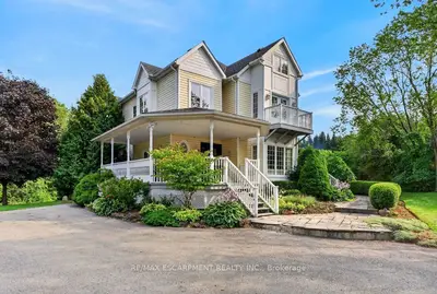 110 Concession 11 Road E, Hamilton, On L8b 1h8