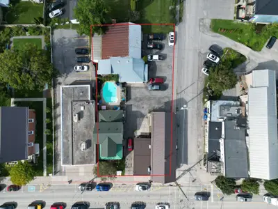 282-284 & 286 Wellington Main Street, Prince Edward County, On K0k 3l0