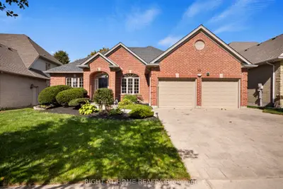 169 WEST RIVERTRACE Walk, London North, ON N6G 5J9