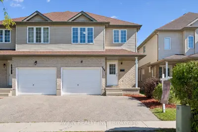 206 Buttercup Court, Waterloo, On N2v 2w8