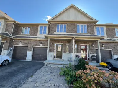 23 Fairgrounds Drive, Hamilton, On L0r 1c0