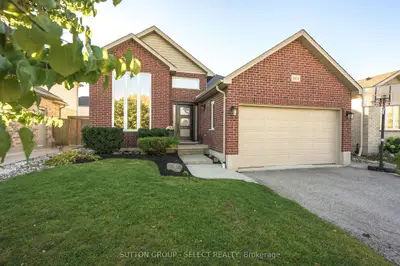 1801 SEYMOUR Crescent, London North, ON N6G 5N4