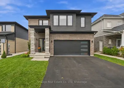 136 Susan Drive, Pelham, On L0s 1e6