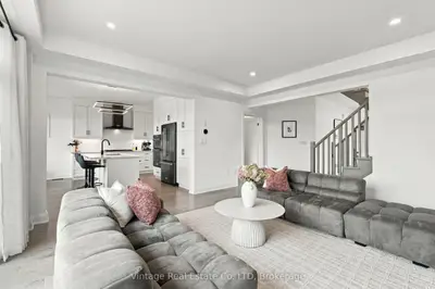 136 Susan Drive, Pelham, On L0s 1e6