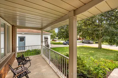 598 Black Oak Crescent, Waterloo, On N2v 1a5