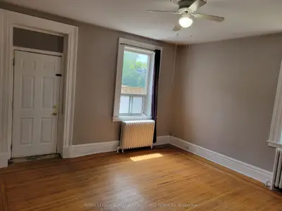 303 East 19 Street 1, Hamilton, On L9a 4s6