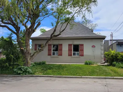 303 East 19 Street 1, Hamilton, On L9a 4s6