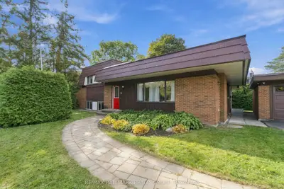 3 Sandwell Crescent, Kanata, On K2k 1v2
