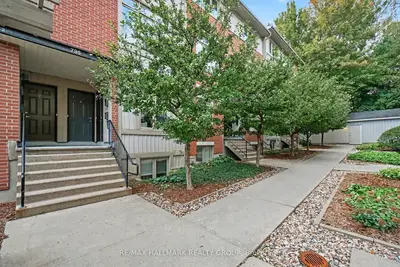 795 Montreal Road 4, Manor Park - Cardinal Glen And Area, On K1k 0s9