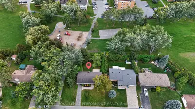 21 Millbrook Crescent, Cityview - Parkwoods Hills - Rideau Shore, On K2e 5b6