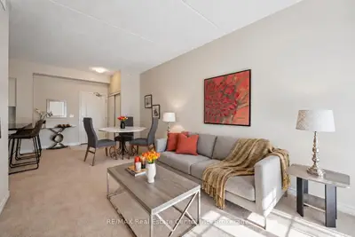 1077 Gordon Street 134, Guelph, On N1g 0e3