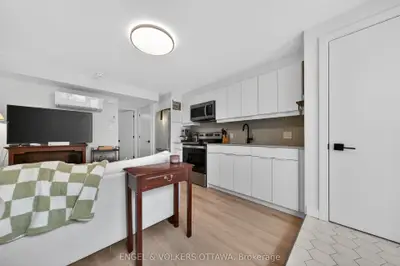 51 Fairmont Avenue C, West Centre Town, On K1y 1x4