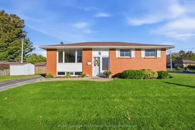 572 Elizabeth Street, Cobourg, On K9a 2a2