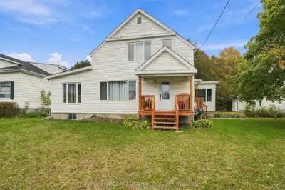 523 Gascon Street, Hawkesbury, On K6a 1m4