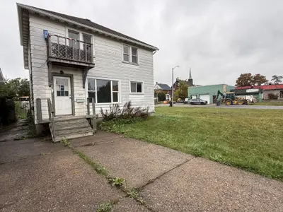 169 Huron Street, Sault Ste Marie, On P6a 1r2