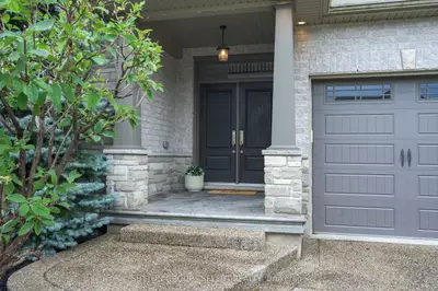 881 Foxcreek Road, London North, On N6g 0h1