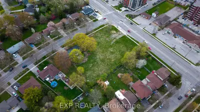180 COMMISSIONERS Road W, London South, ON N6J 1X8