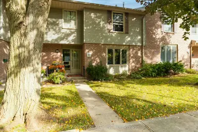 10 Berkshire Court, London South, On N6j 3n7