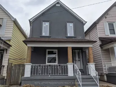 80 Chestnut Avenue, Hamilton, On L8l 6k9