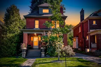 43 Rosslyn Avenue S, Hamilton, On L8m 3j1