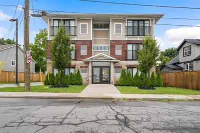 63 Vine Street S 103, St. Catharines, On L2r 3x9