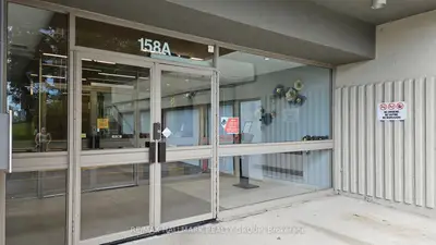 158a Mcarthur Avenue 804, Vanier And Kingsview Park, On K1l 7e7