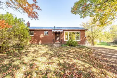 37800 41 Highway, North Algona Wilberforce, On K8a 6w4