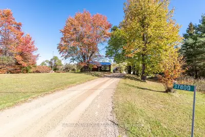 37800 41 Highway, North Algona Wilberforce, On K8a 6w4