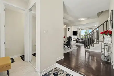 320 Canadensis Lane, Barrhaven, On K2j 6x8