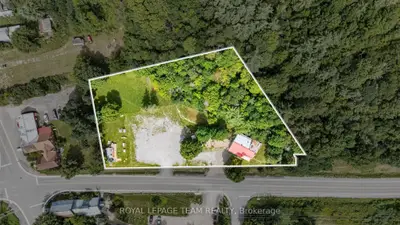 1716 CALABOGIE Road, McNab/Braeside, ON K0J 1G0