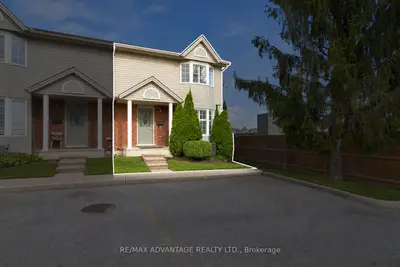 122 SHERWOOD FOREST Square 7, London North, ON N6G 5G8