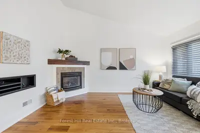 21 SABRINA PARK Drive, Huntsville, ON P1H 1L8