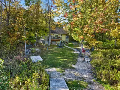 368 Troy Lake Road, Rideau Lakes, On K0g 1e0