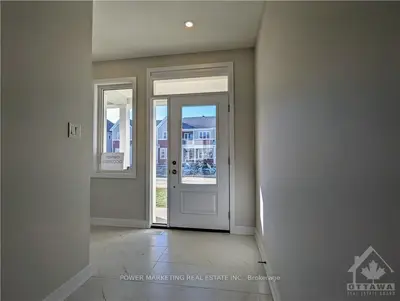 36 CHASING Grove, Stittsville - Munster - Richmond, ON K0A 2Z0