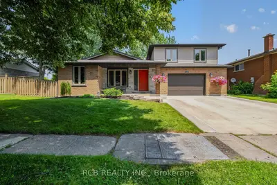18 Max Webster Road, Brantford, On N3p 1h7
