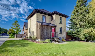27 Mill St Street W, Perth East, On N0k 1m0