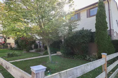 825 Dundalk Drive 40, London South, On N6c 3v6