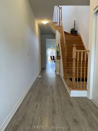230 Ridley Crescent, Southgate, On N0c 1b0