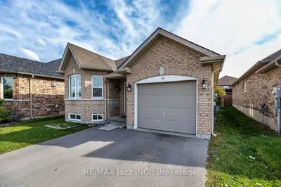10 Milner Court, Kawartha Lakes, On K9v 0l2
