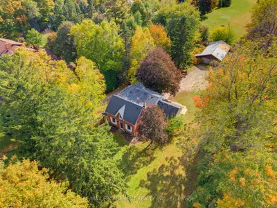 212 Concession 8 Road E, Hamilton, On L8b 1n7