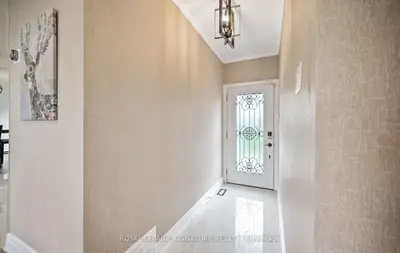 17 Wendakee Drive, Hamilton, On L8e 5t3
