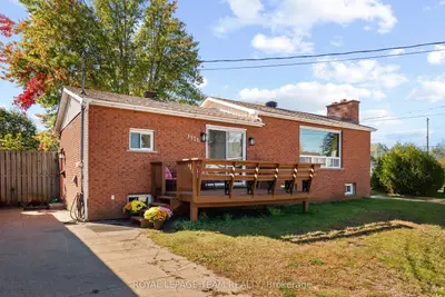 1126 Poirier Street, Pembroke, On K8a 6h6