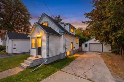 657 Collins Bay Road, Kingston, On K7m 5g7