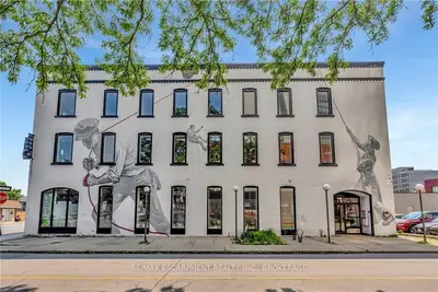 380 King Street E, Hamilton, On L8n 1c3